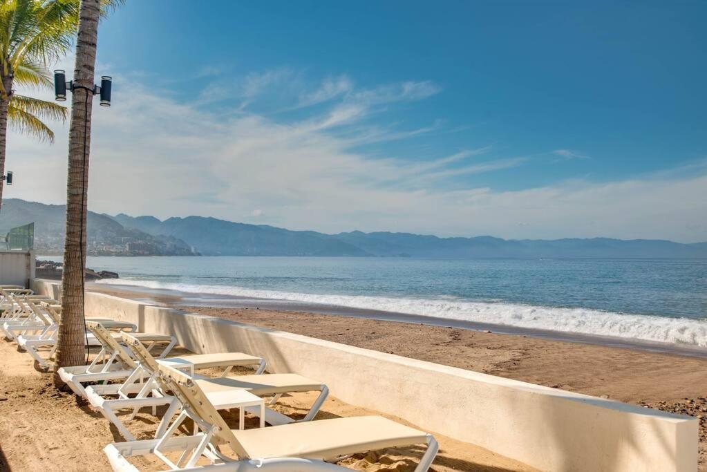 Harbor 3008 Amazing Beach Front Condo By Moikkarentals Puerto Vallarta Kültér fotó