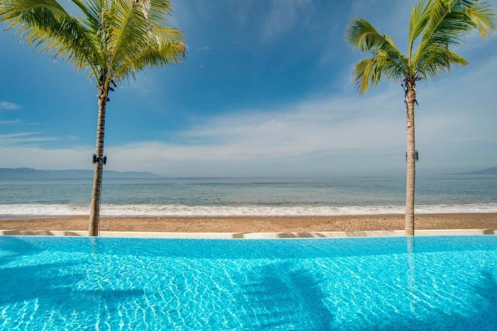 Harbor 3008 Amazing Beach Front Condo By Moikkarentals Puerto Vallarta Kültér fotó