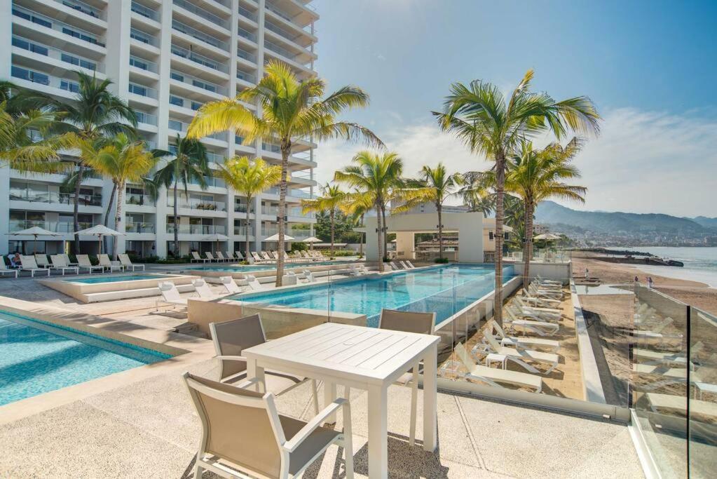 Harbor 3008 Amazing Beach Front Condo By Moikkarentals Puerto Vallarta Kültér fotó