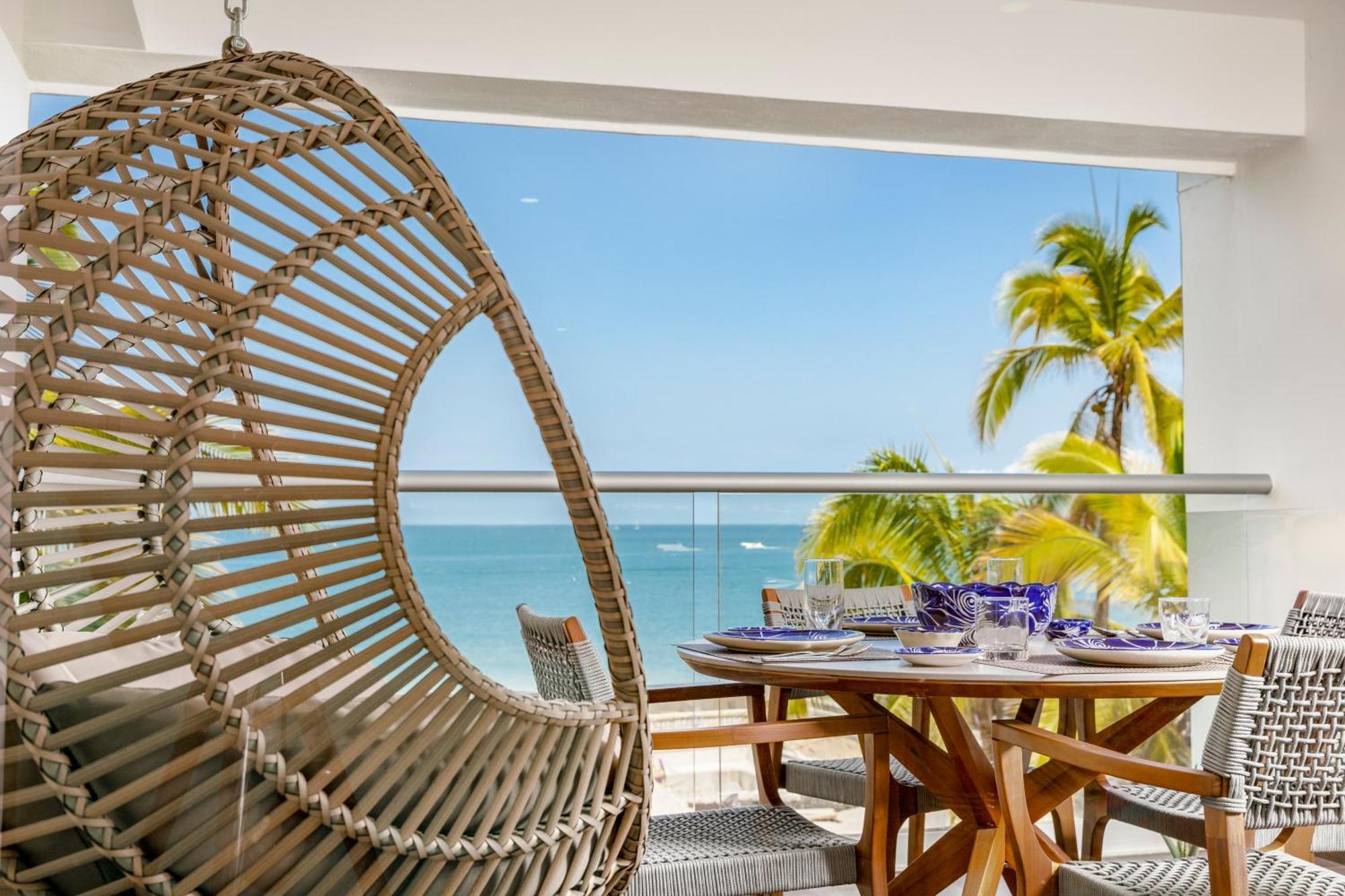Harbor 3008 Amazing Beach Front Condo By Moikkarentals Puerto Vallarta Kültér fotó